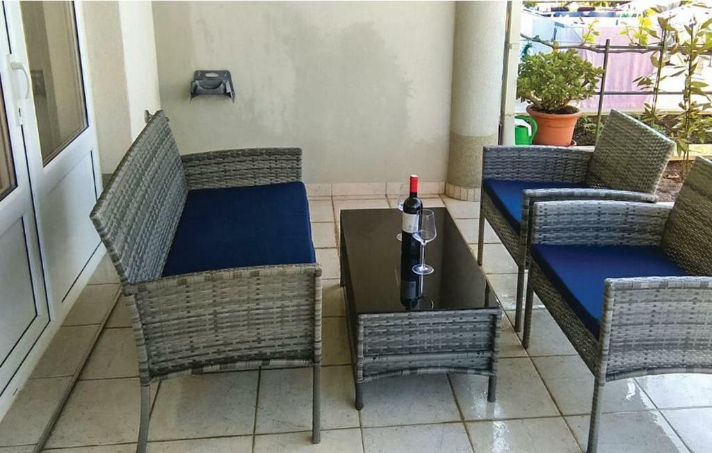 Apartment Orange Макарска Екстериор снимка