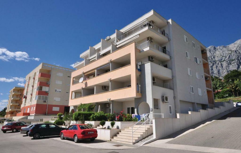 Apartment Orange Макарска Екстериор снимка